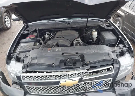 2013 Chevrolet Tahoe Ltz z USA, uszkodzony, nr VIN 1GNSKCE08DR105147